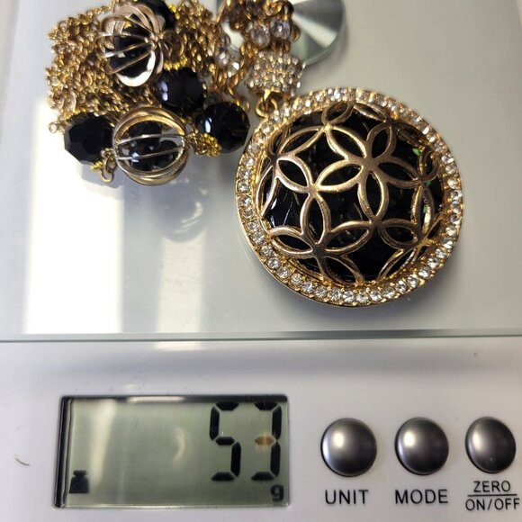 Gold Filigree Black Disk Pendant Medallion Necklace. - Picture 7 of 7